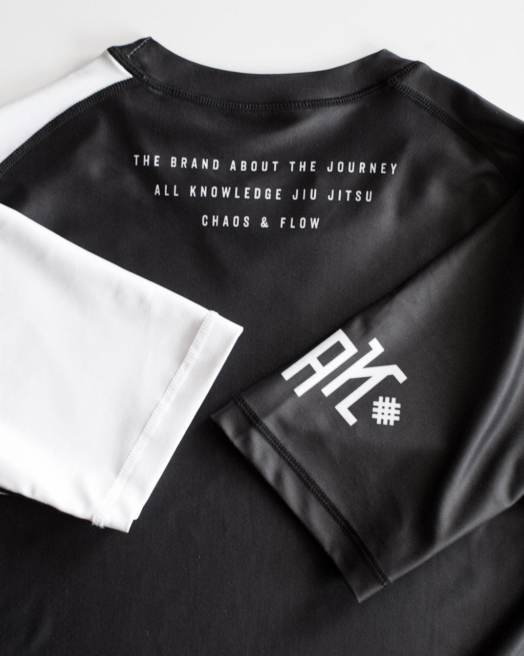AKJJ Chaos & Flow Short Sleeve Rashguard - All Knowledge Journey