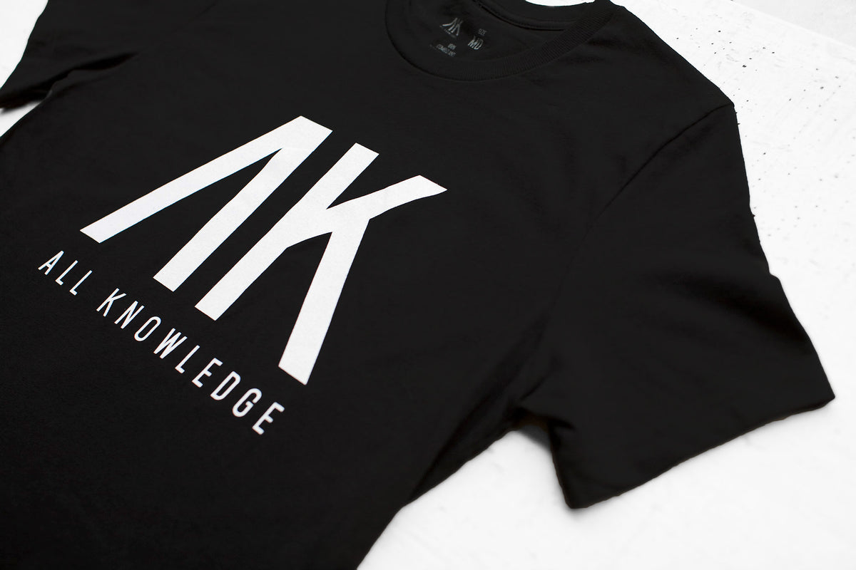 AK Bold Type Box T-Shirt – Black