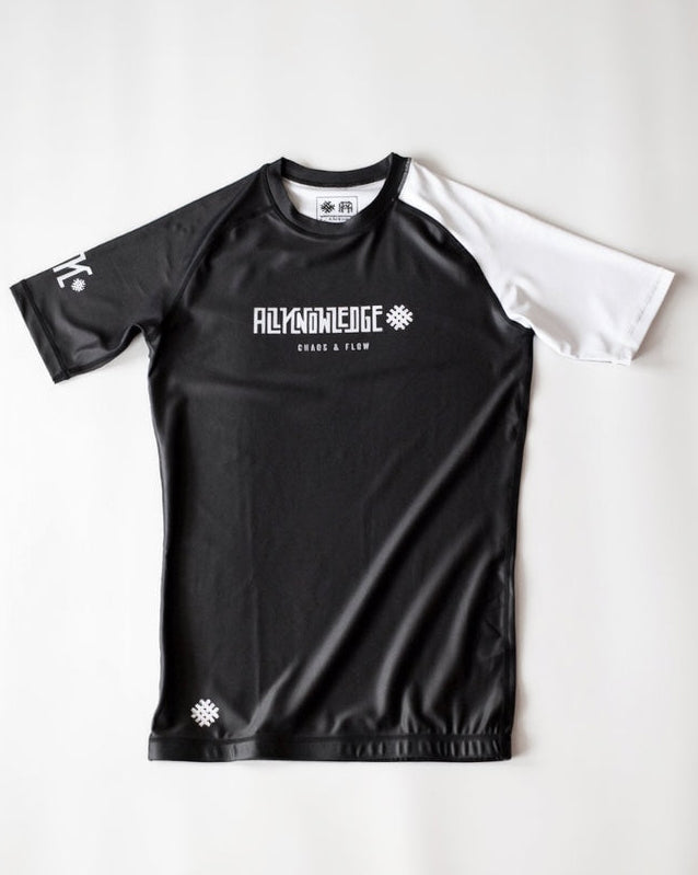 AKJJ Chaos & Flow Short Sleeve Rashguard - All Knowledge Journey
