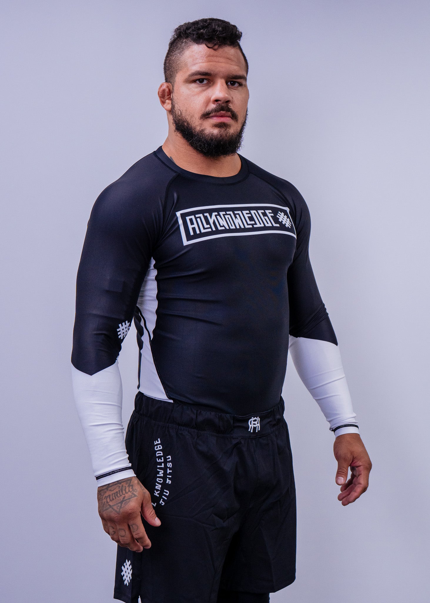 black and white long sleeve rashguard